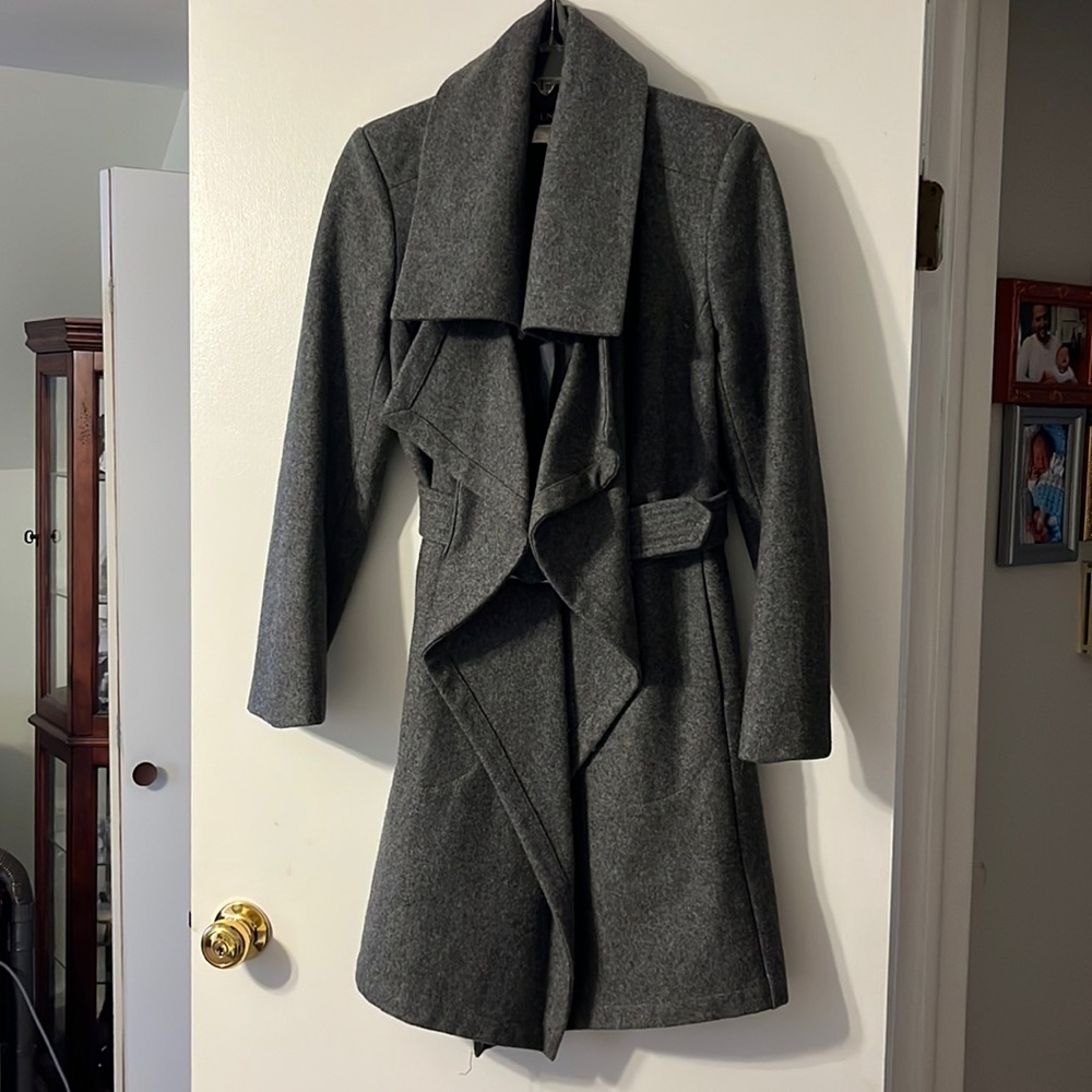 Venus pea coat